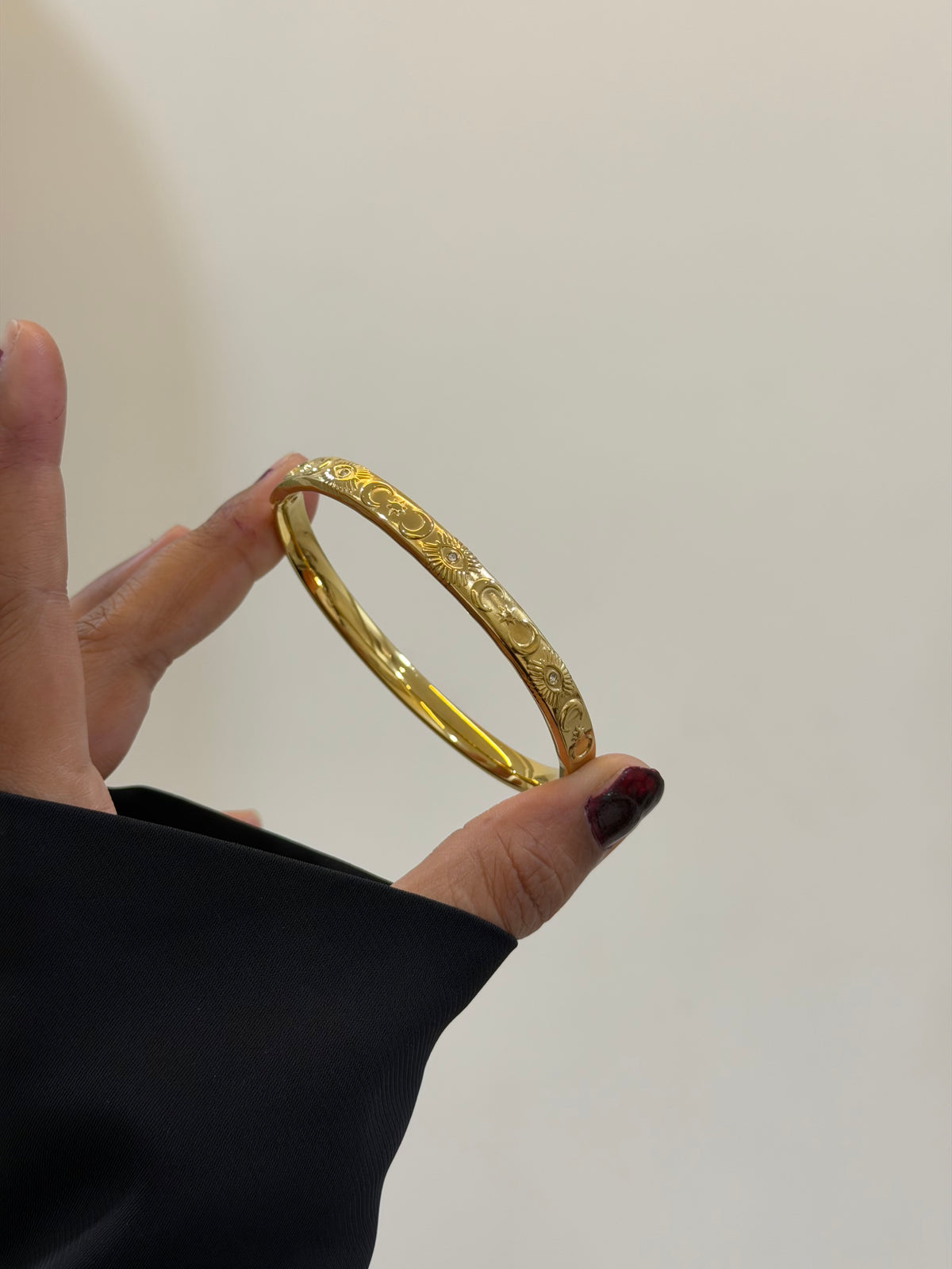 Luxe sauna statement bracelet