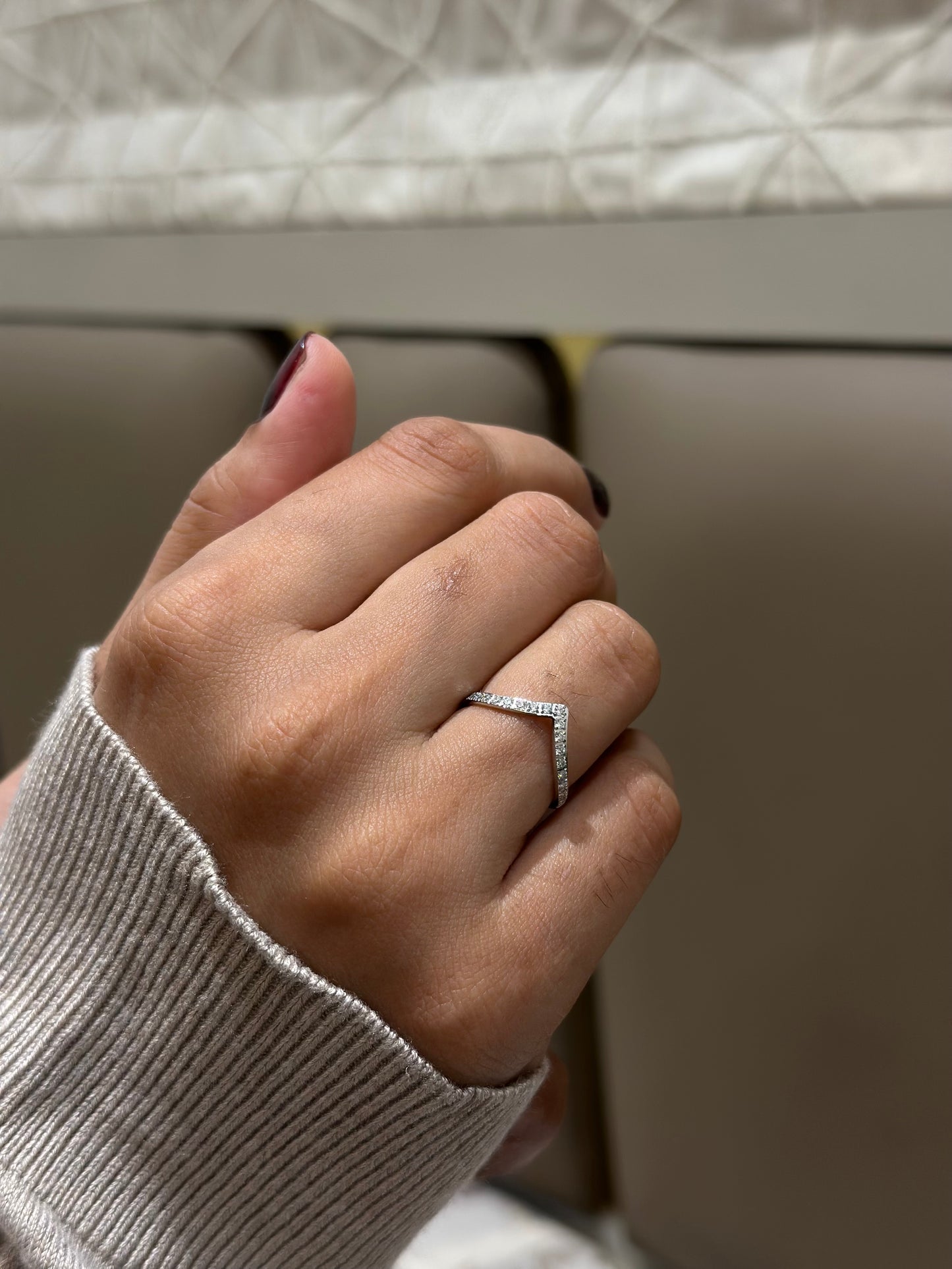 Amayra v silver ring