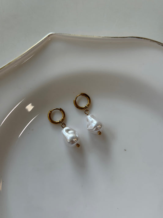 Pearl drop hoop earrings