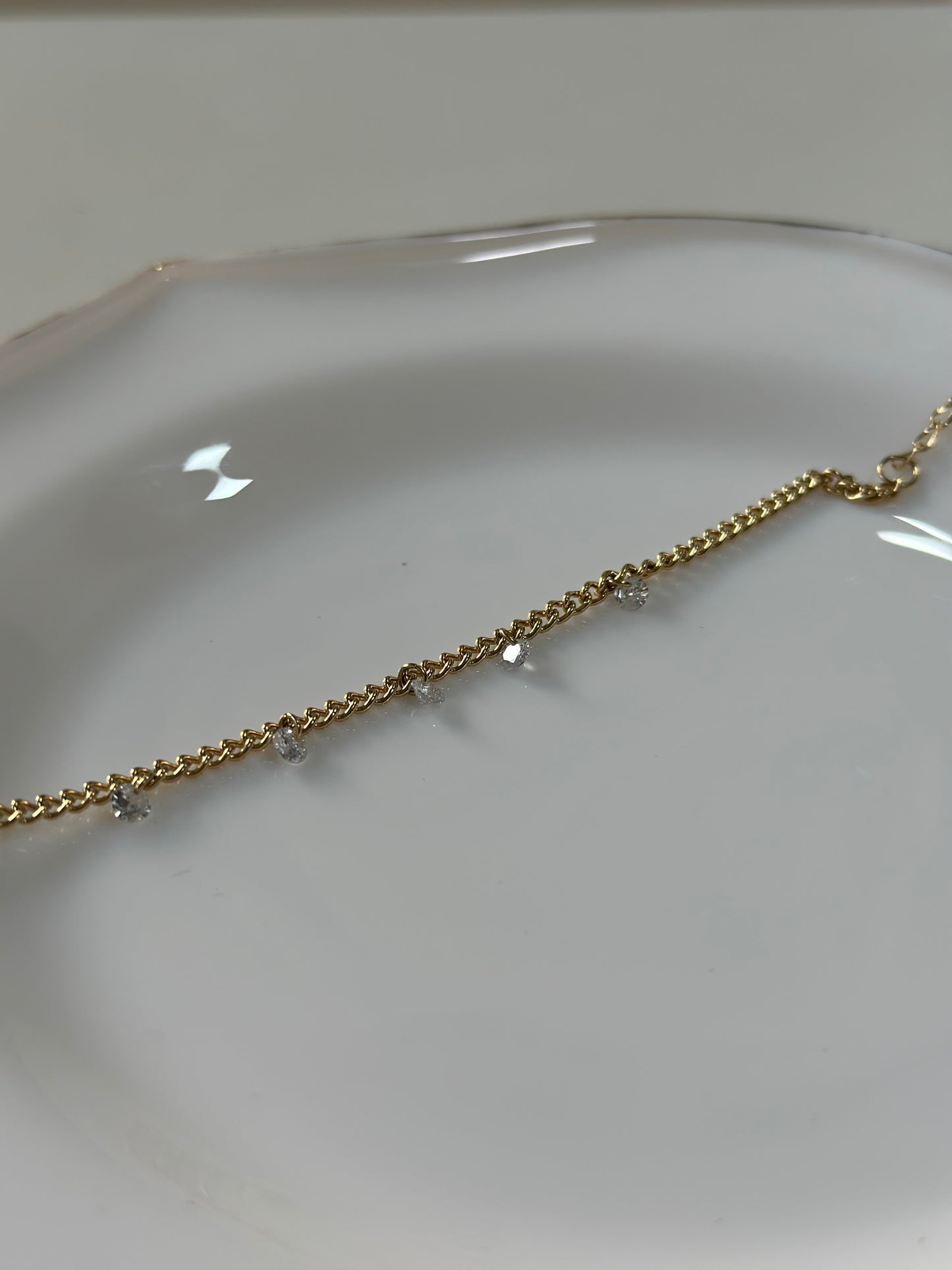 Mae alluring chain bracelet