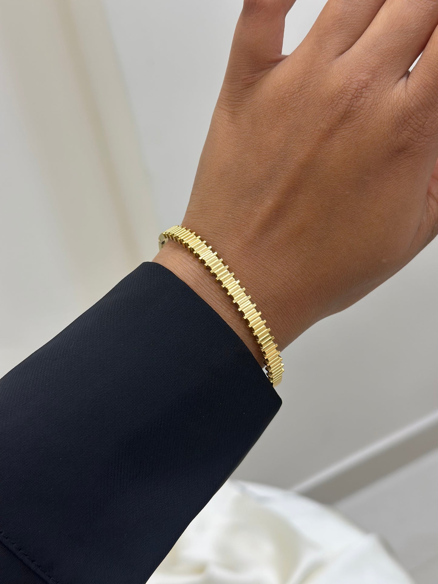 Dizzle bracelet