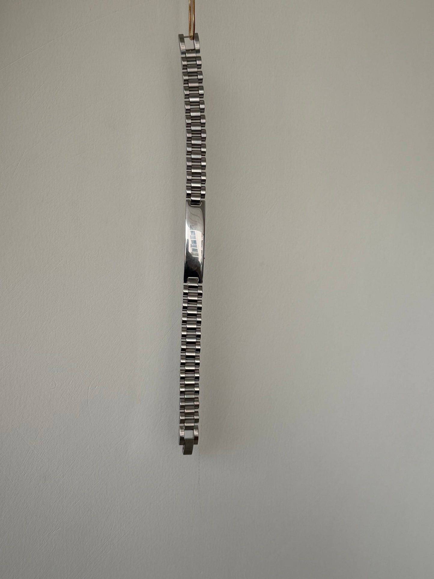 Alpha bracelet