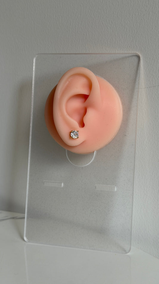 Solitaire stud earrings