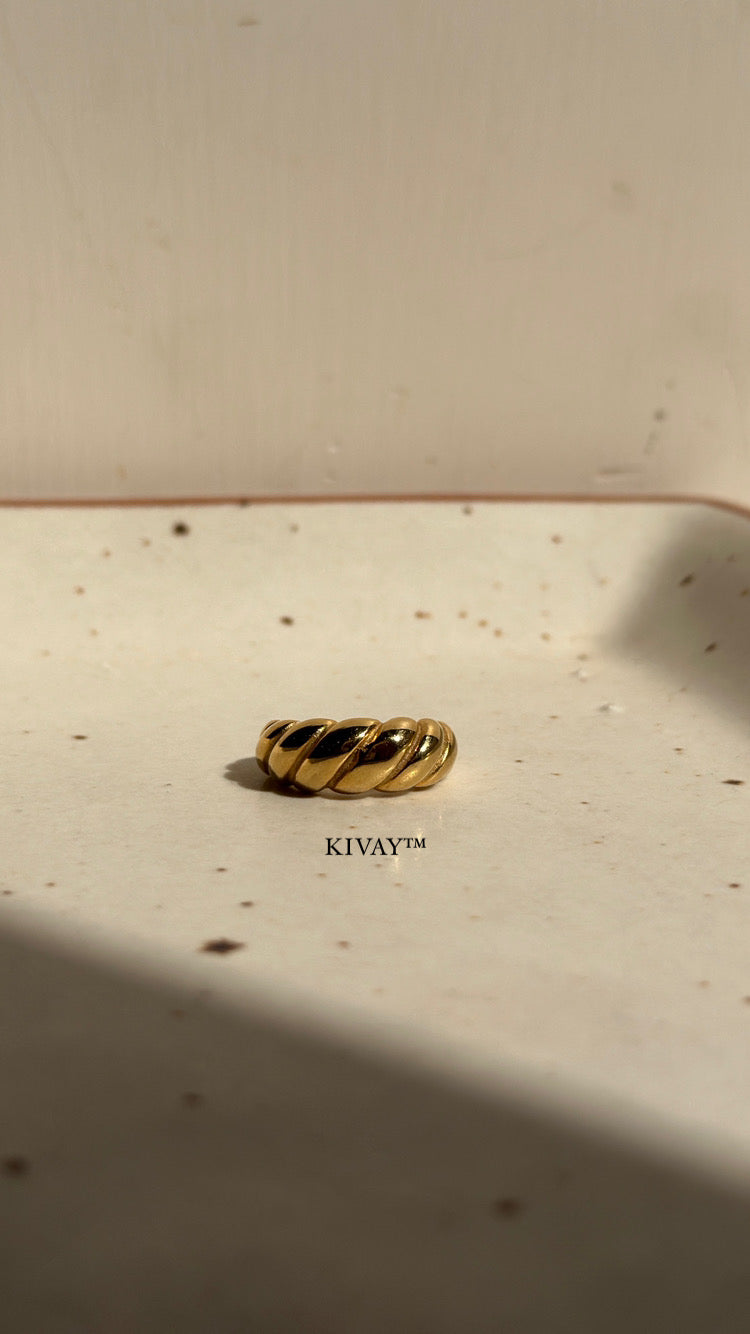 Dax Ring