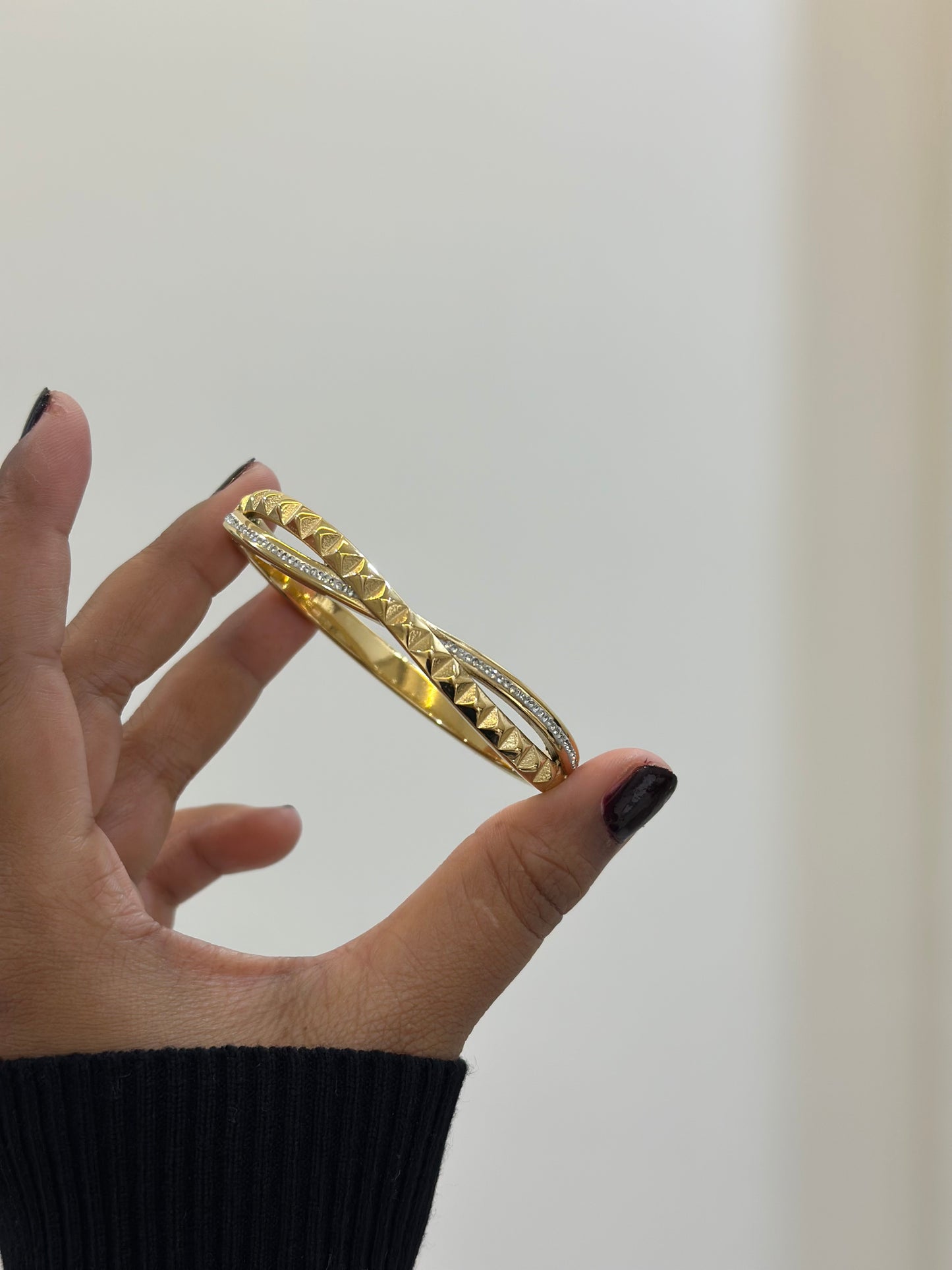 Luxe infinity studded bracelet