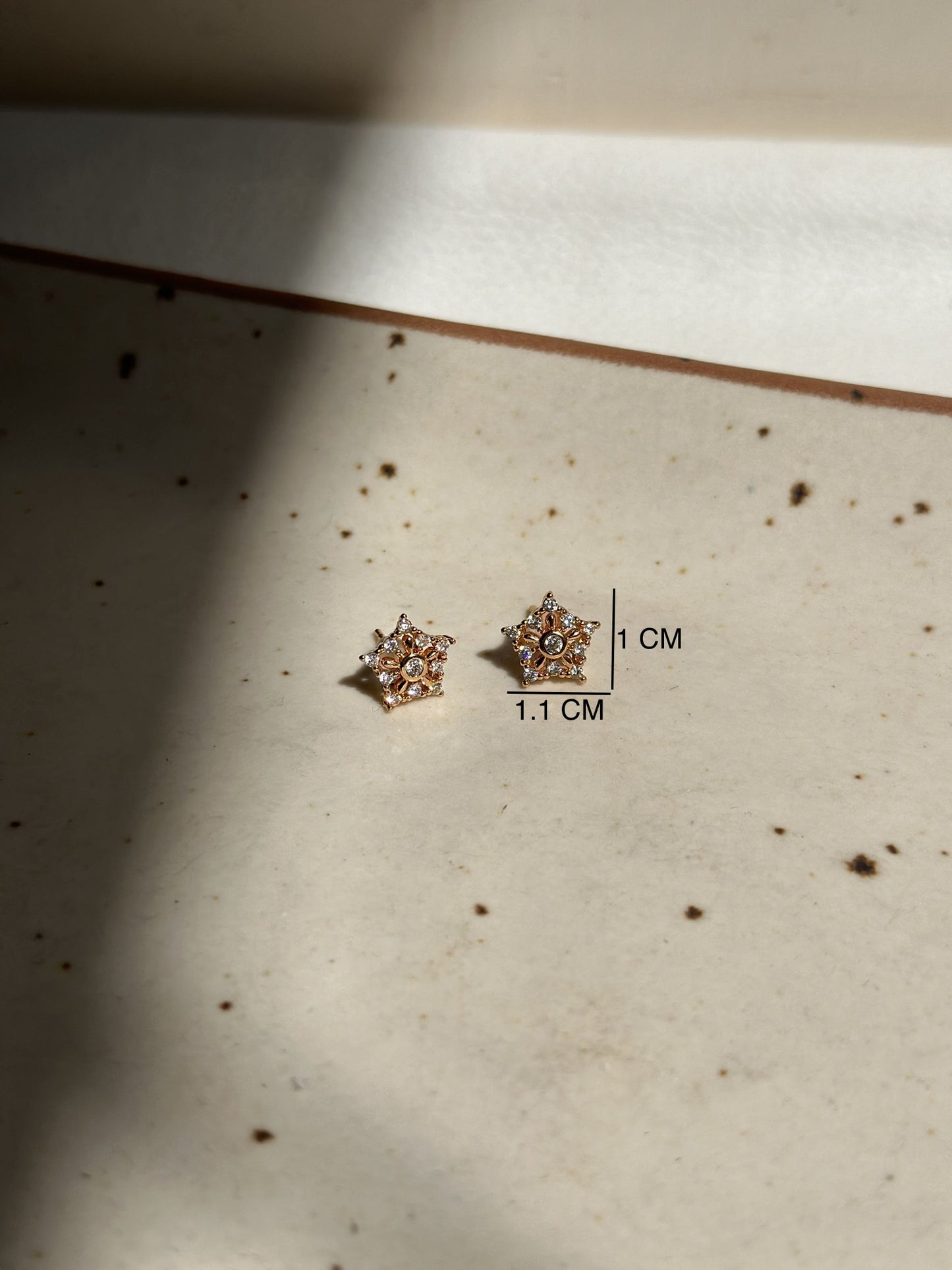 Moli Earring