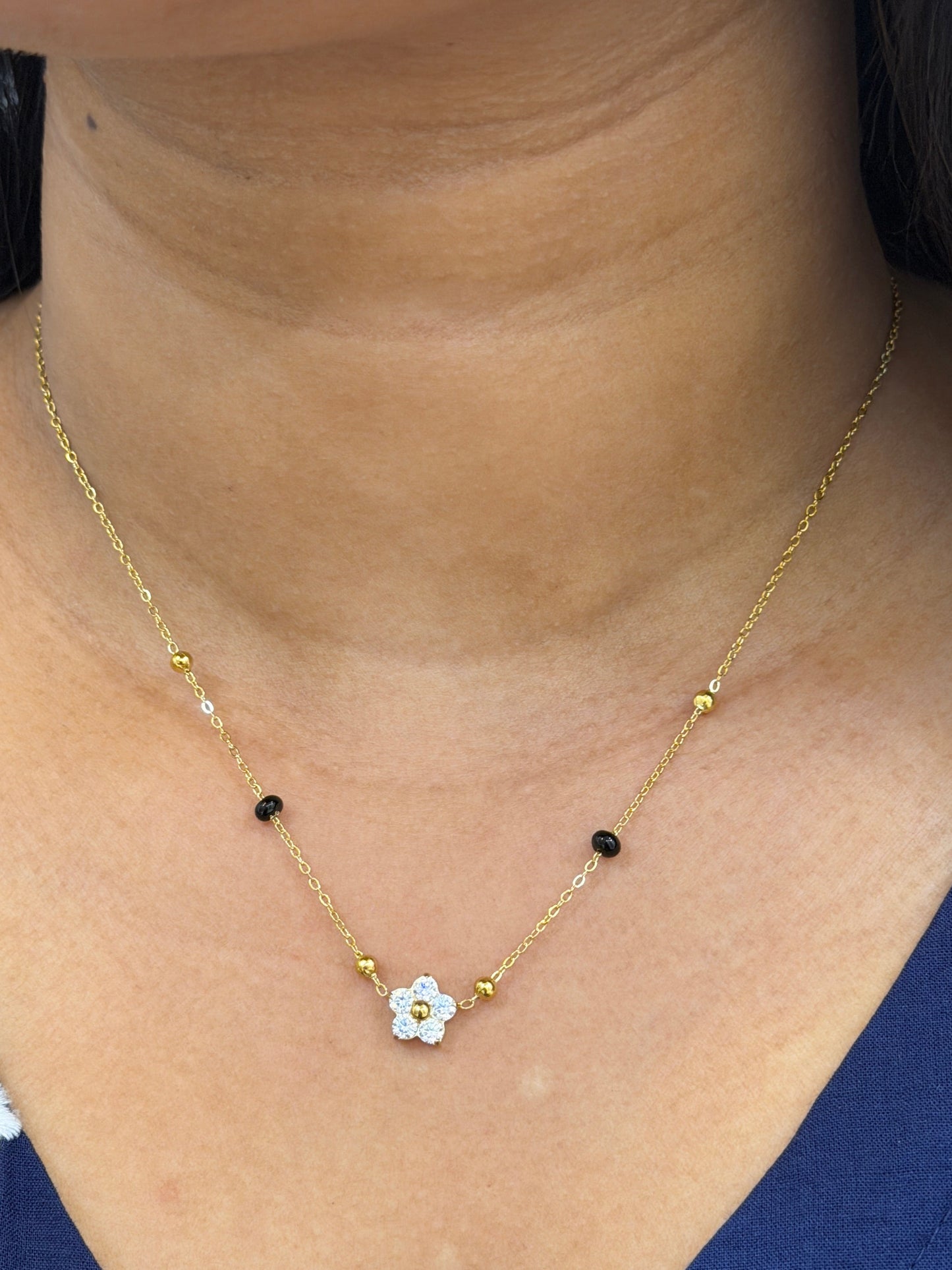 Floral mangalsutra