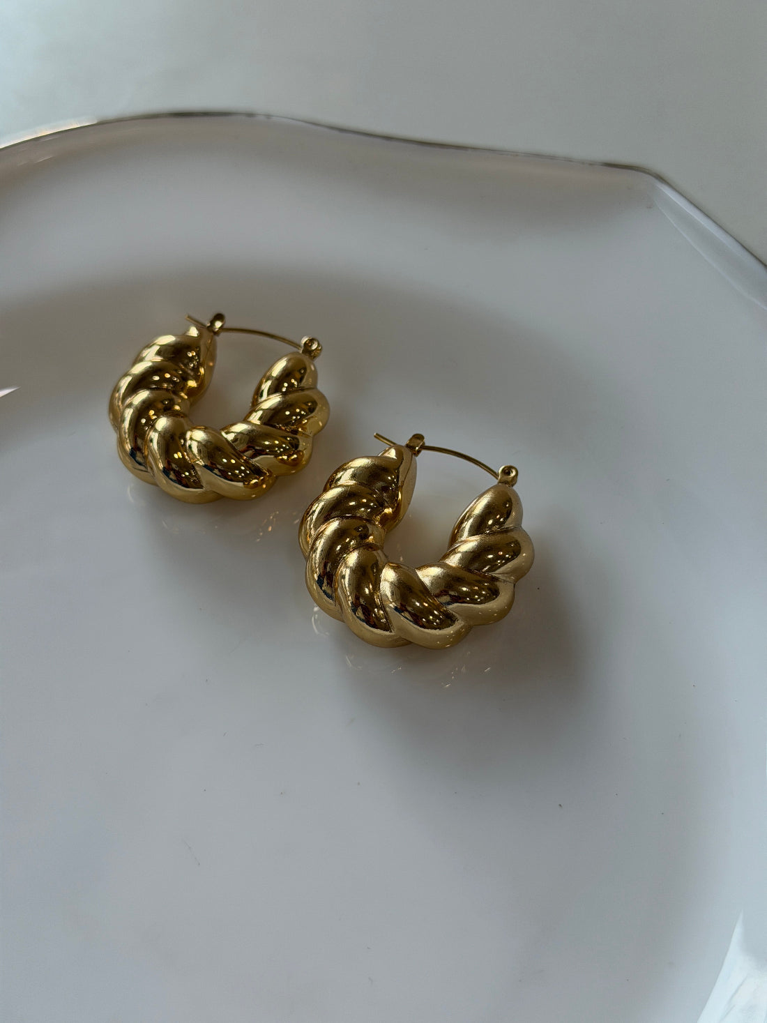 Croissant chunky hoop earrings