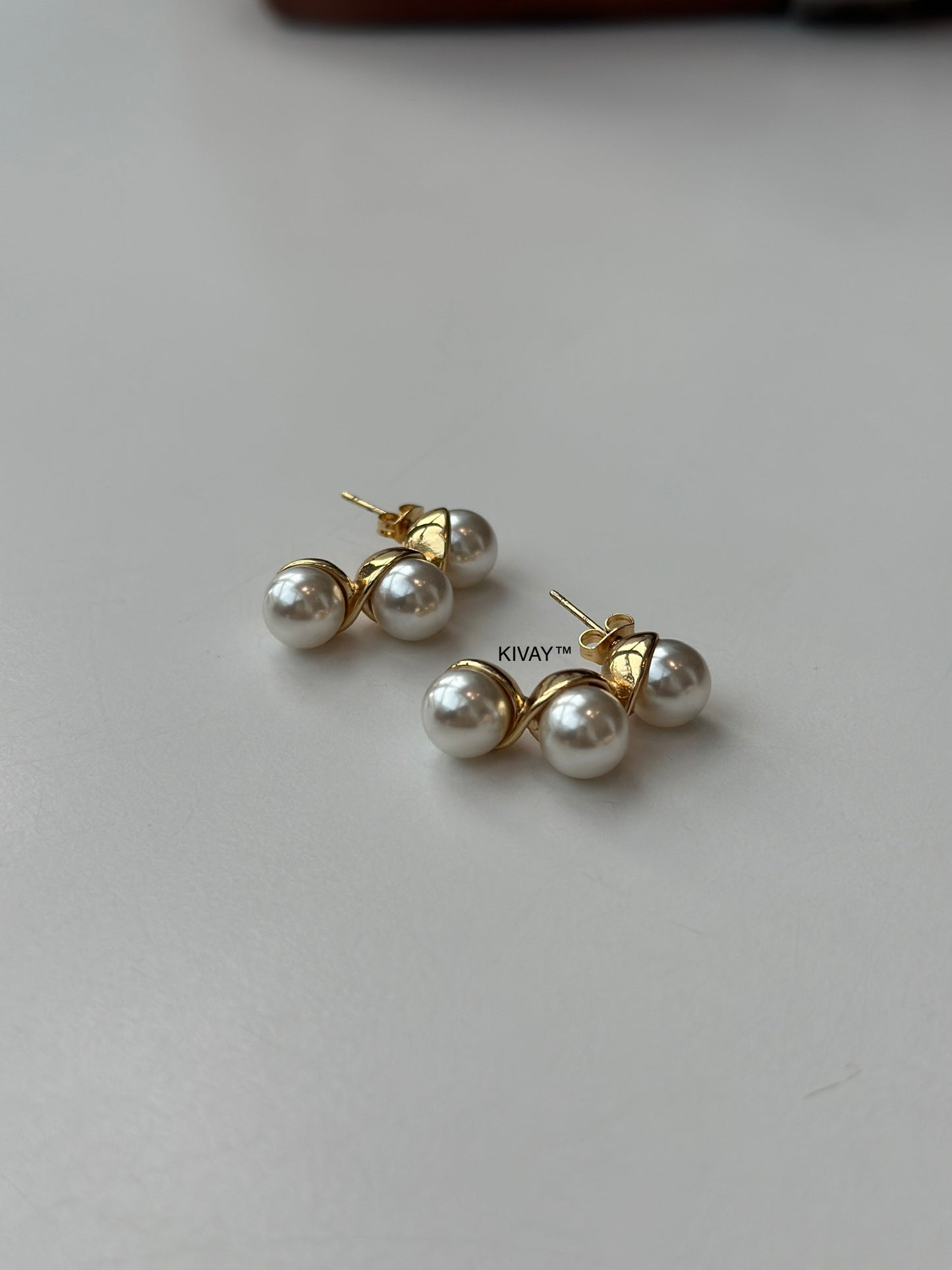 Amesta pearl statement earrings