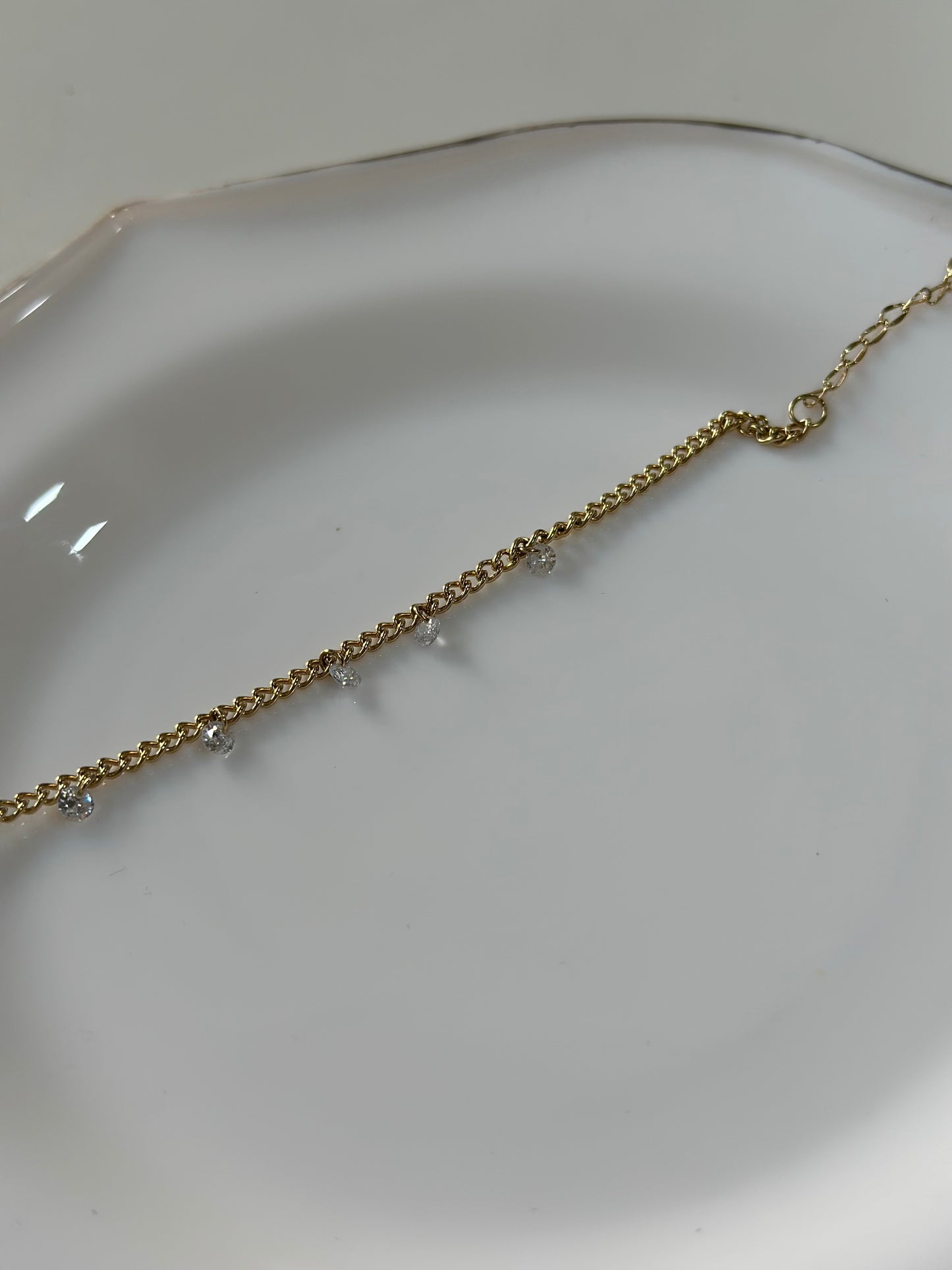 Mae alluring chain bracelet