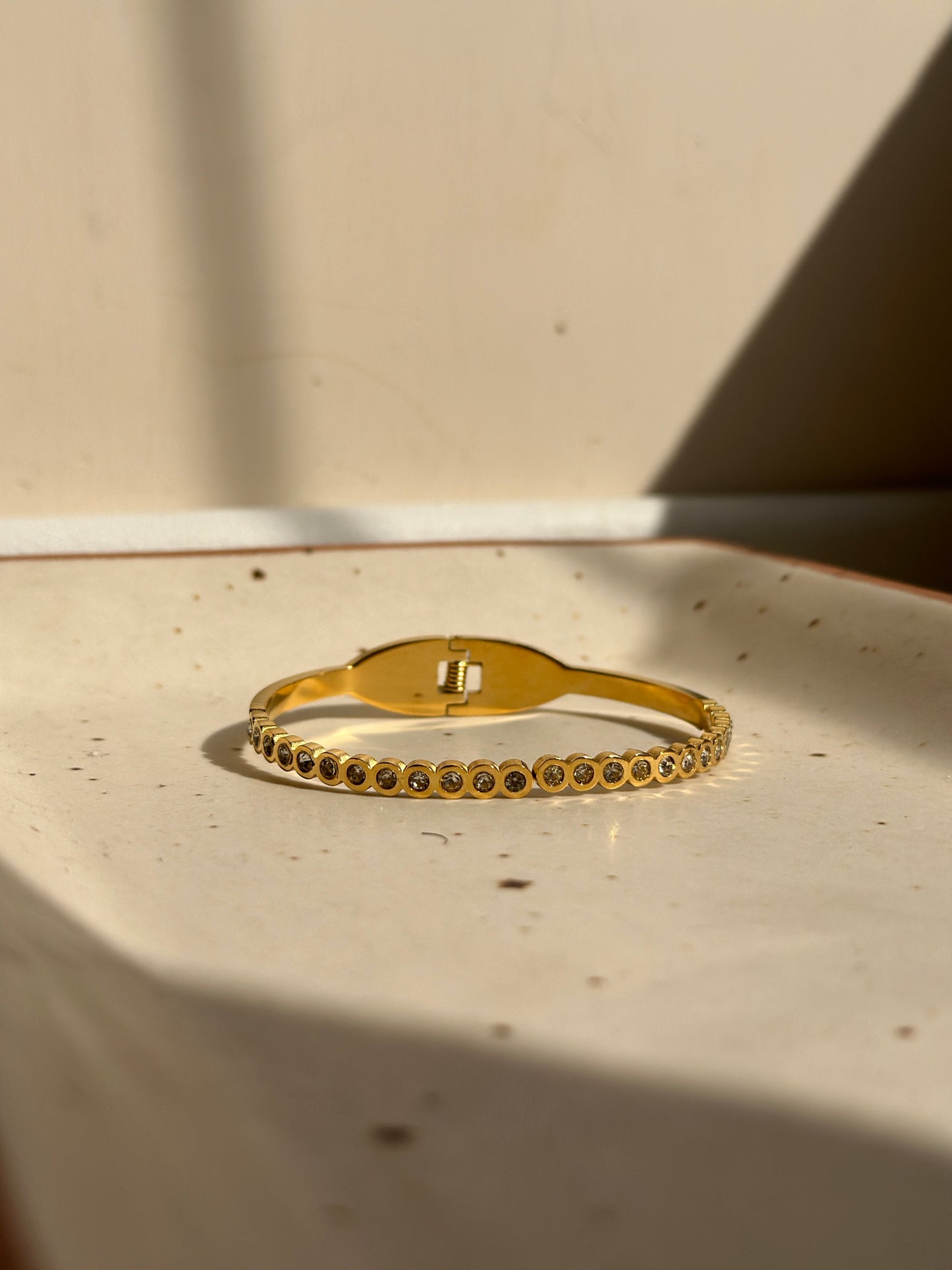 Vyra bracelet