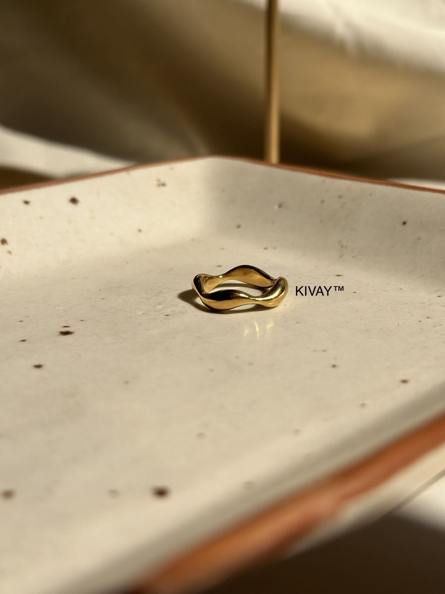 Twirl Ring
