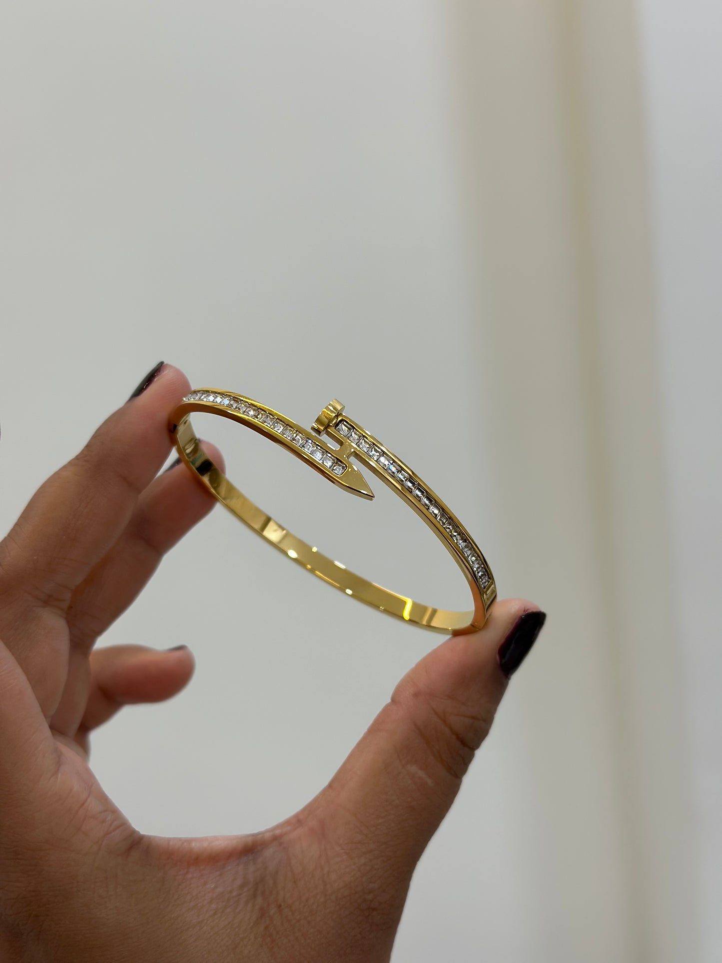 Ima Nail bracelet