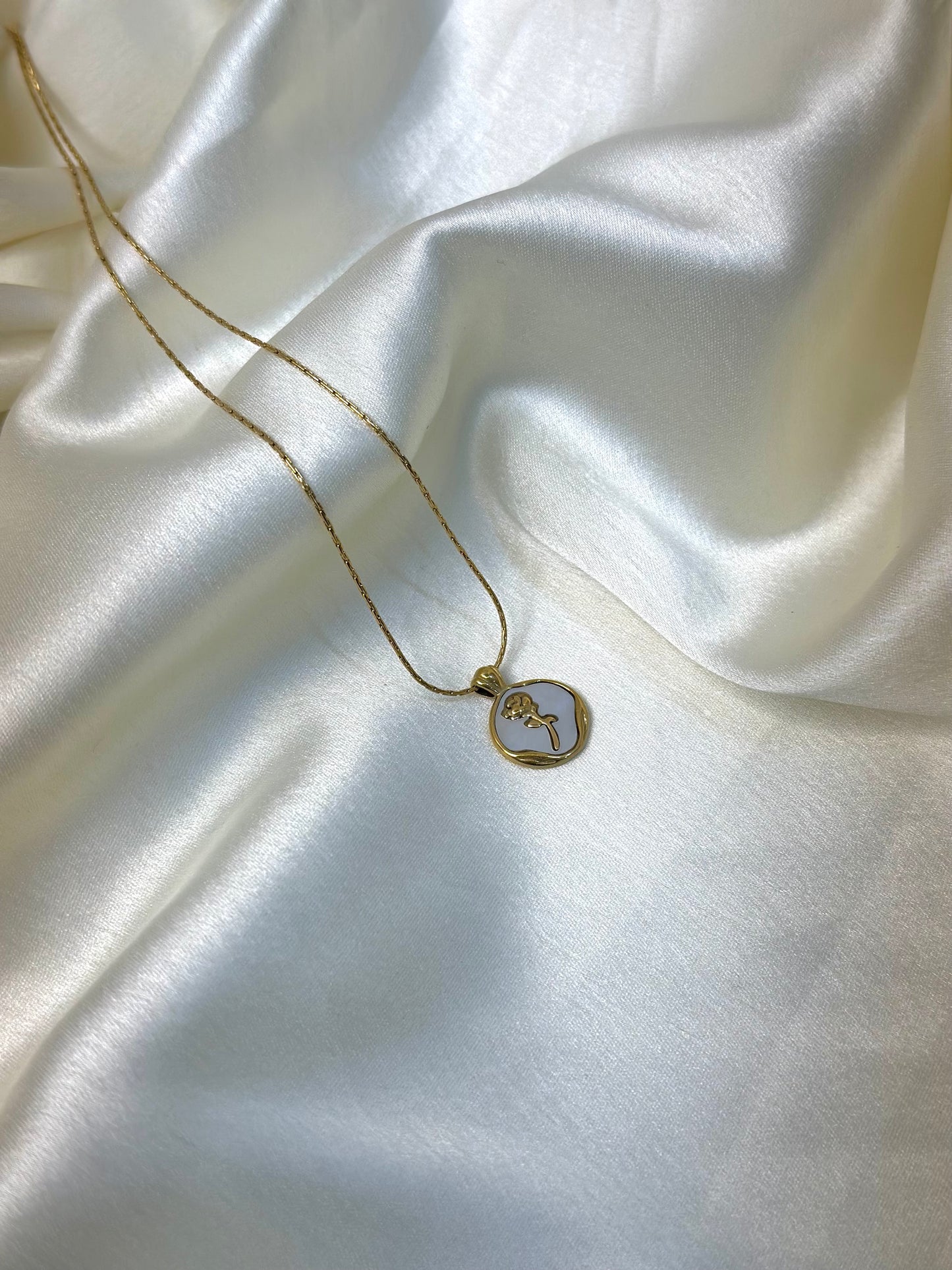Rosalia necklace