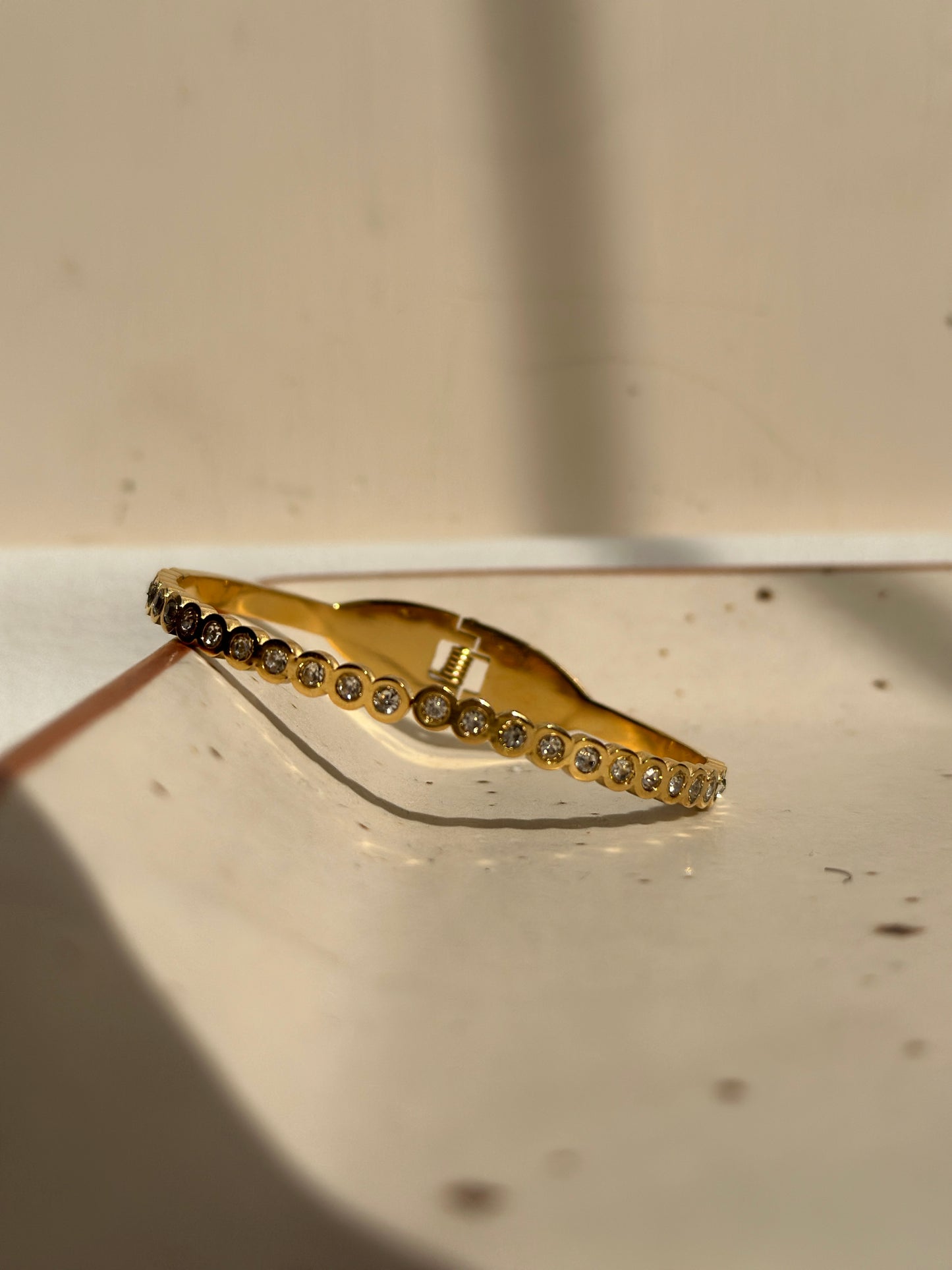 Vyra bracelet