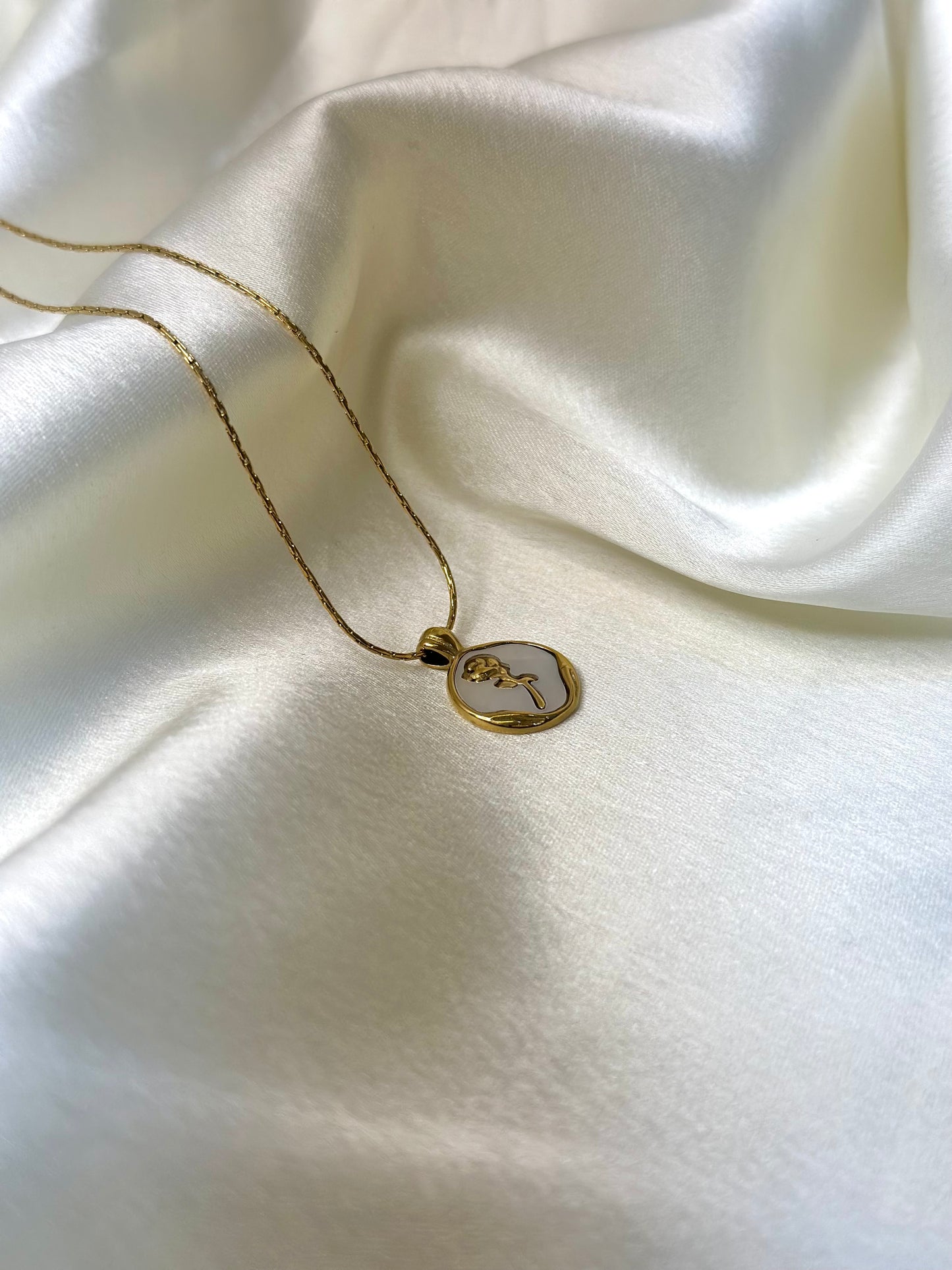 Rosalia necklace