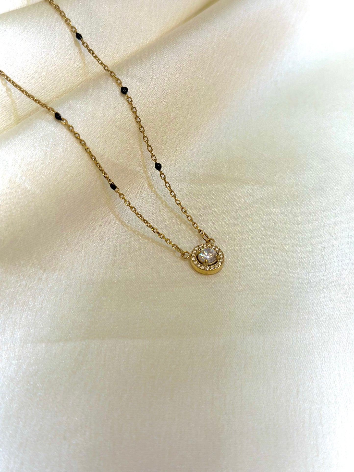 Inaya mangalsutra