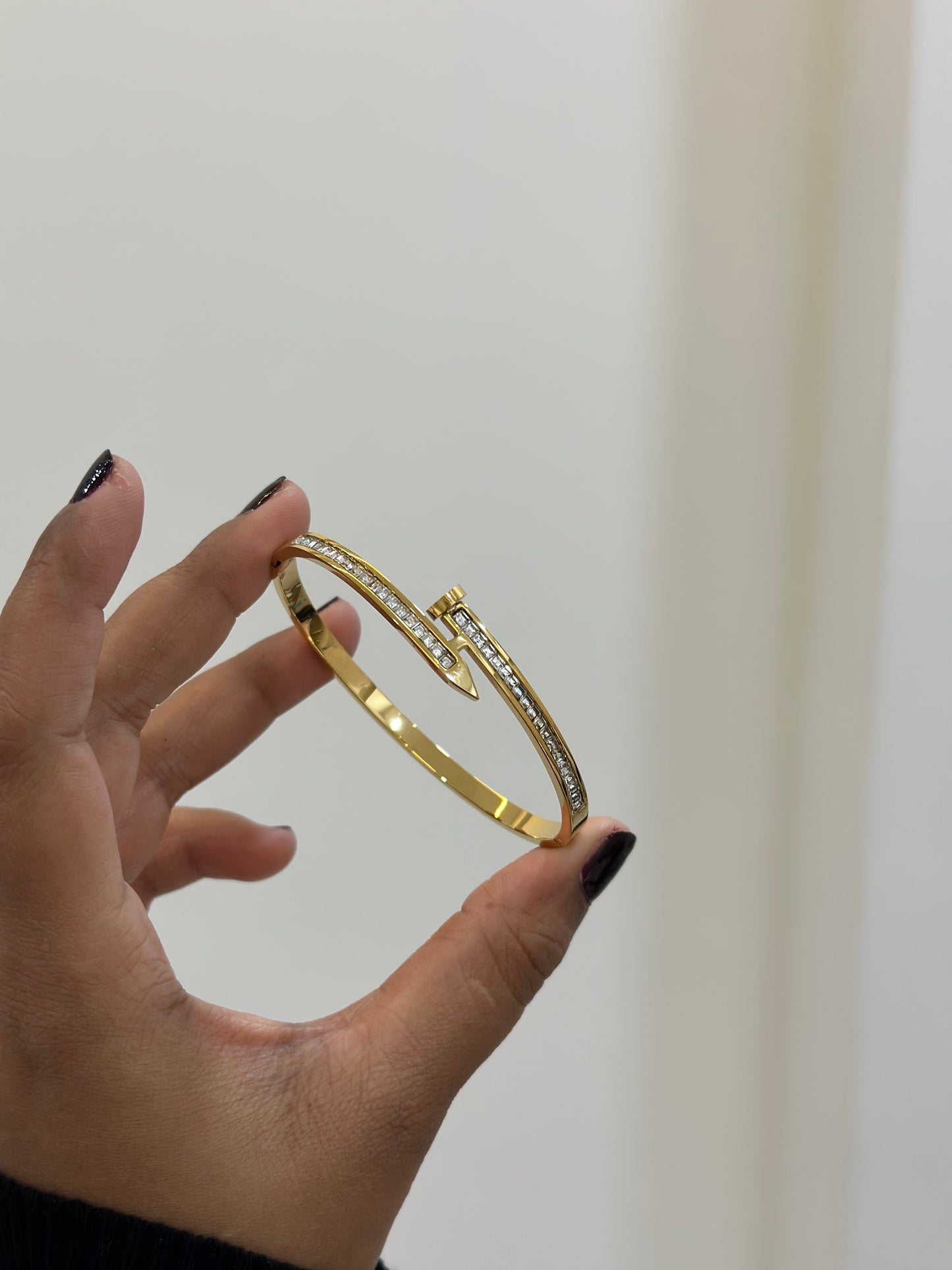 Ima Nail bracelet