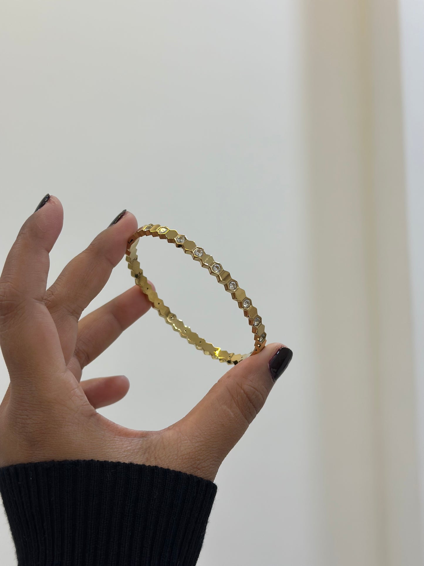 Honeycomb band bracelet