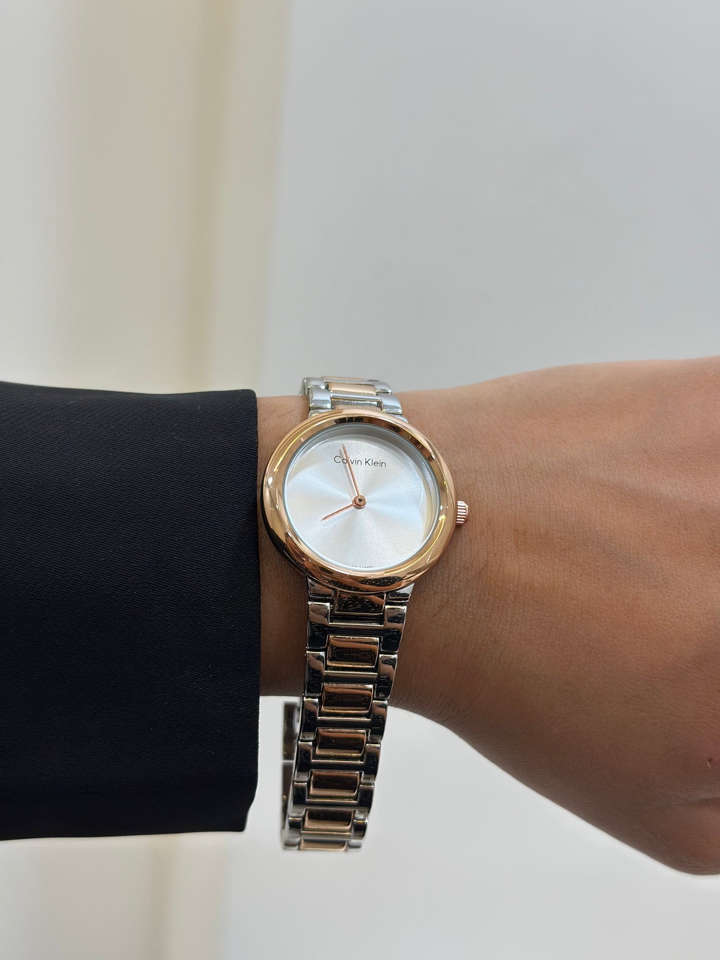 Classic dual tone watch