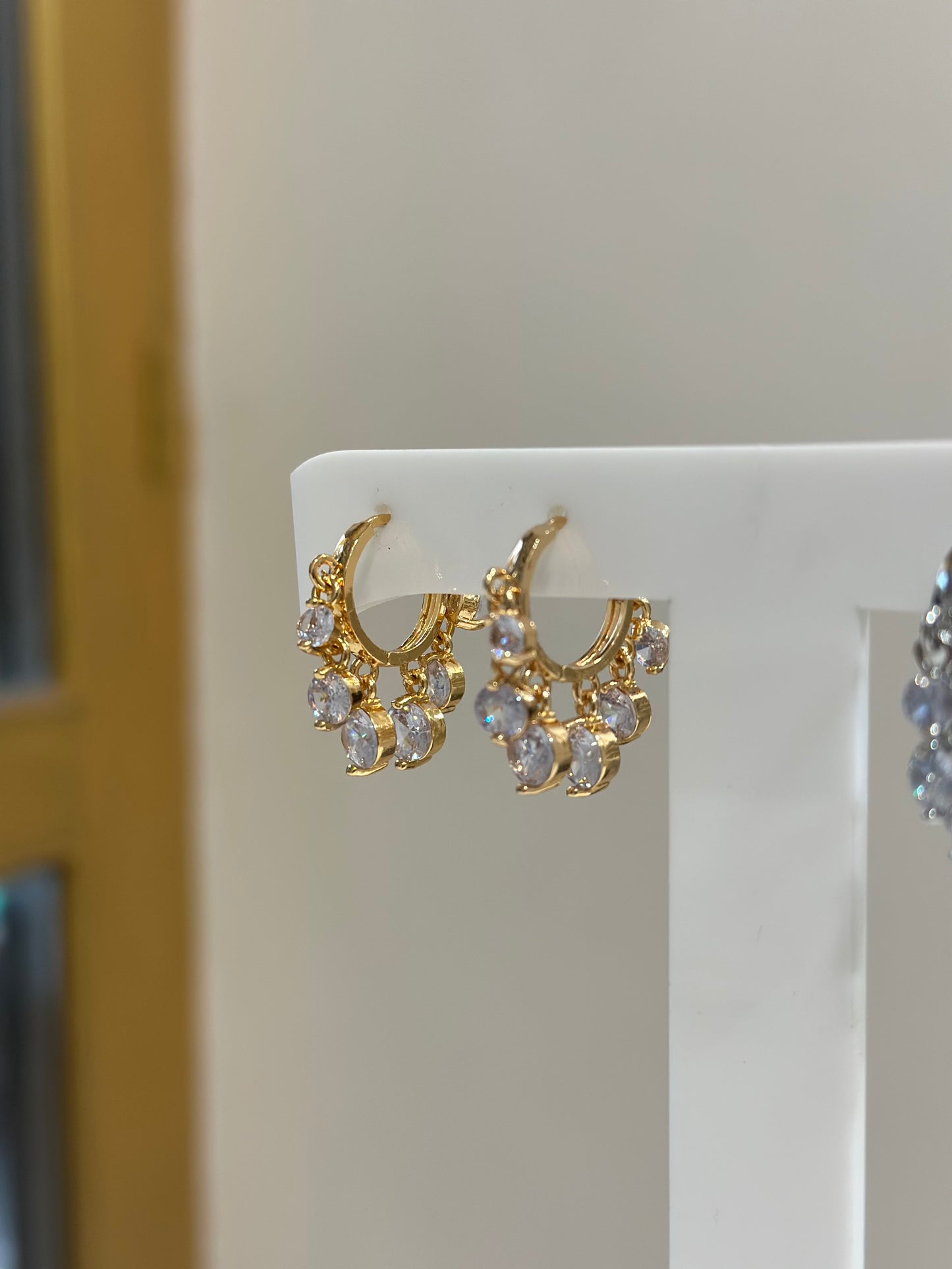 Noori earing