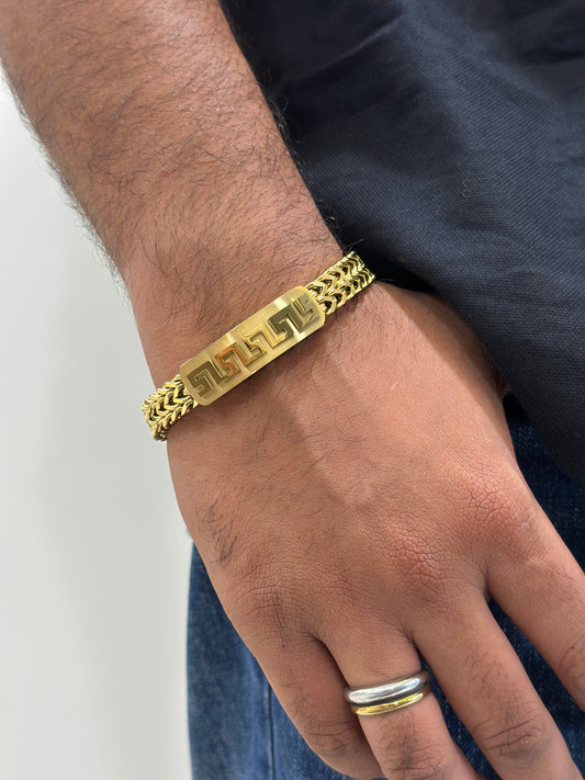 Grid gold chain bracelet