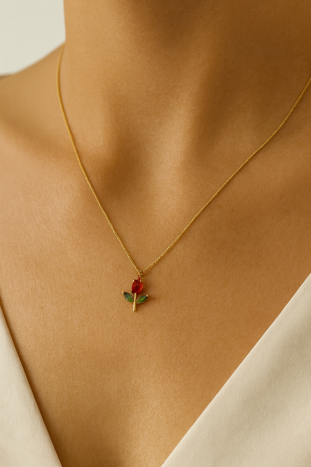 Tulip minimal necklace