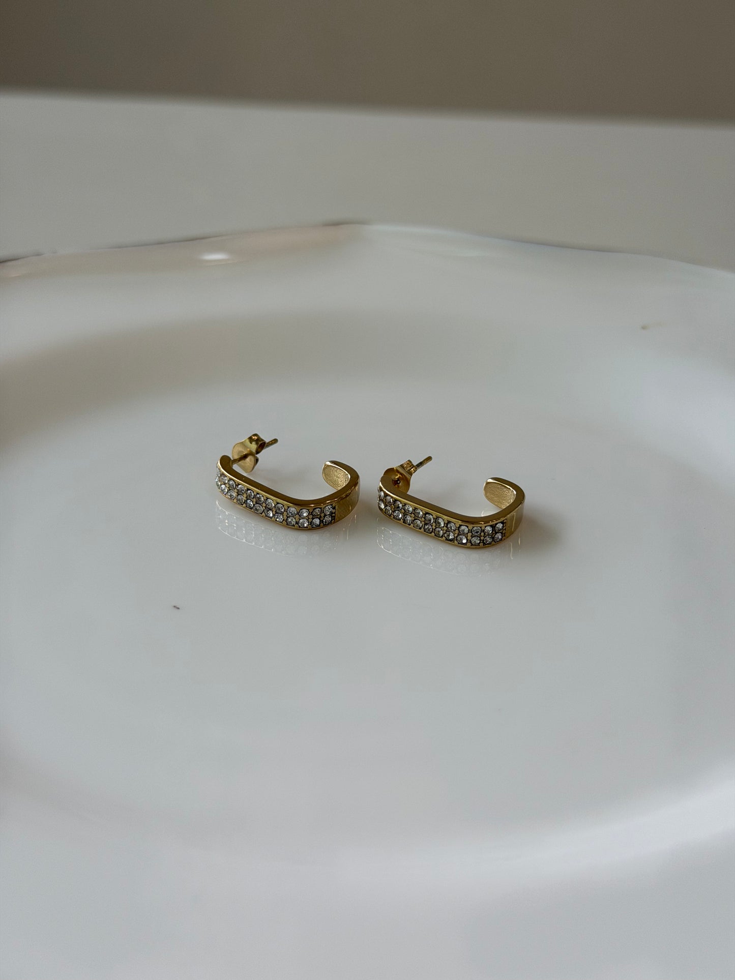 Nova delicate statement earrings