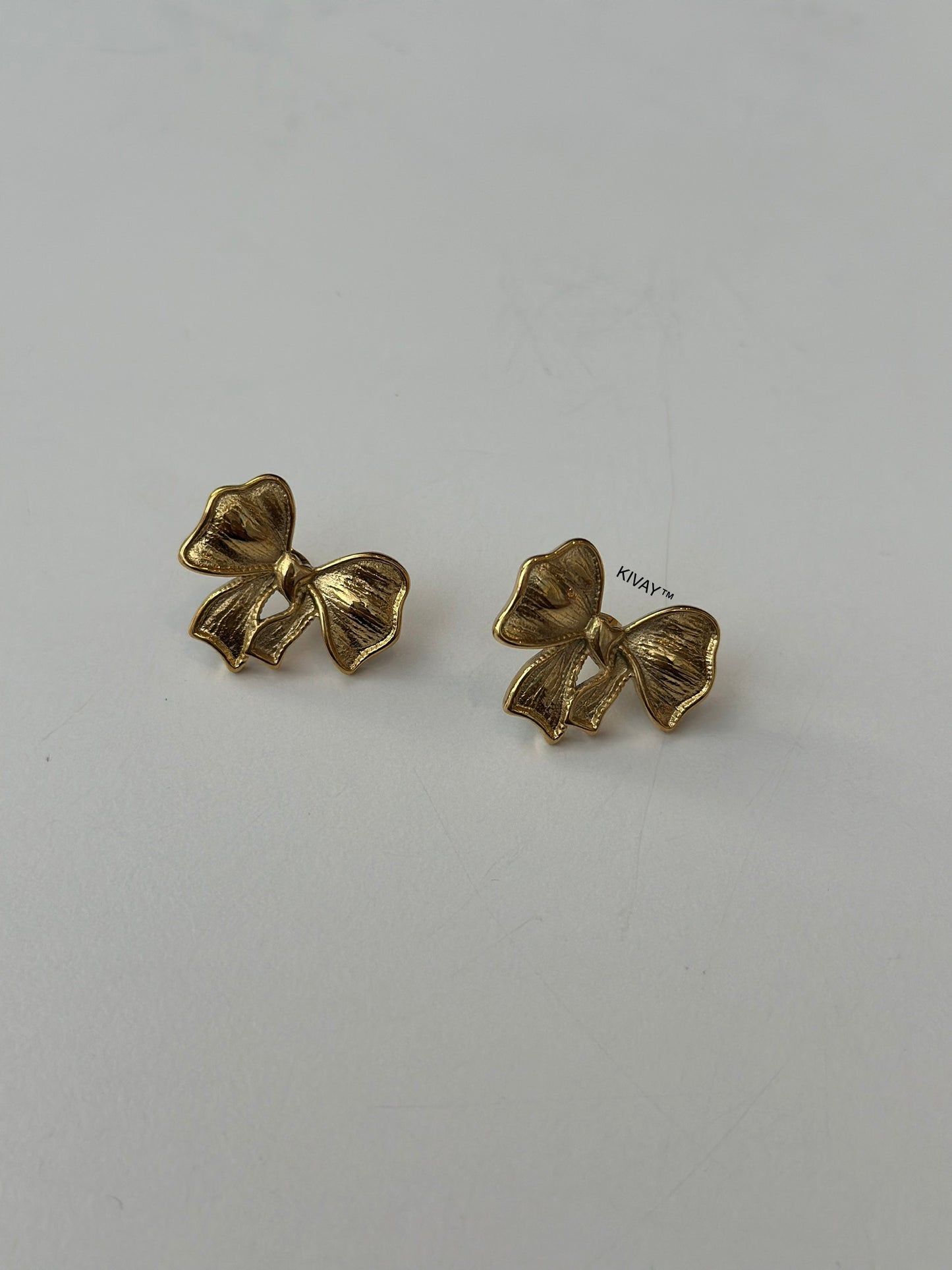 Aesthetic Bow Earring