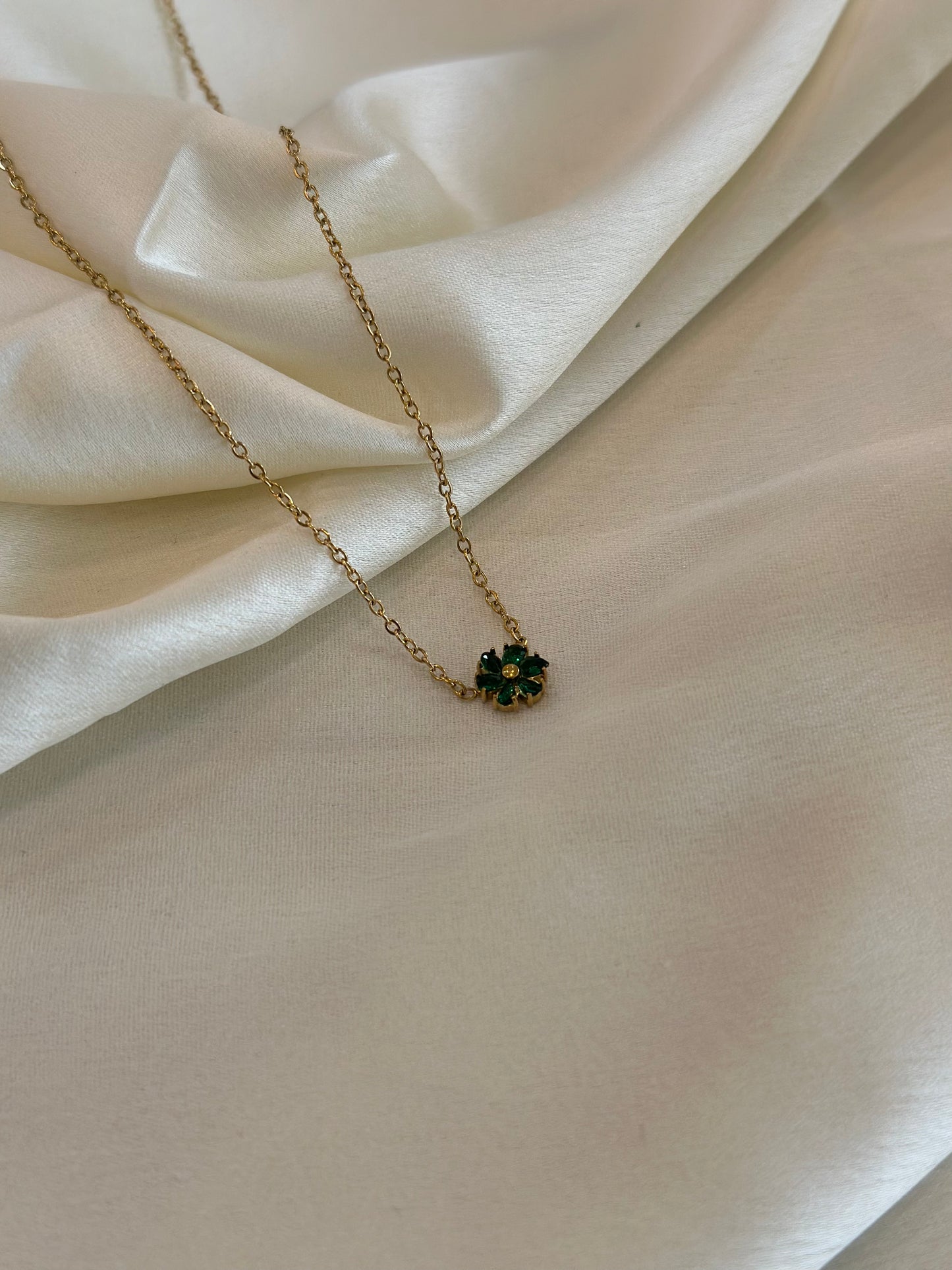 Florista Necklace
