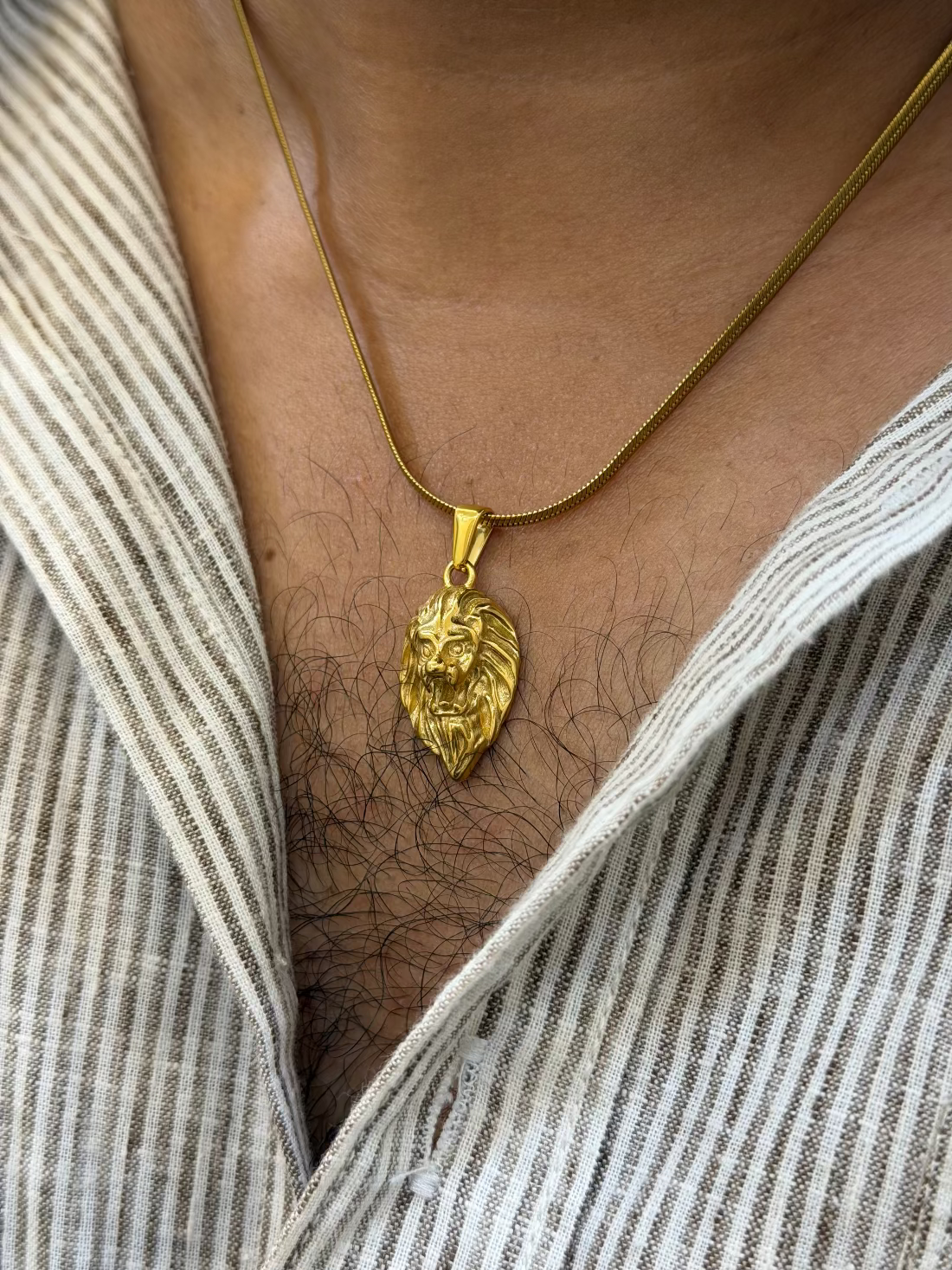 Lion chain