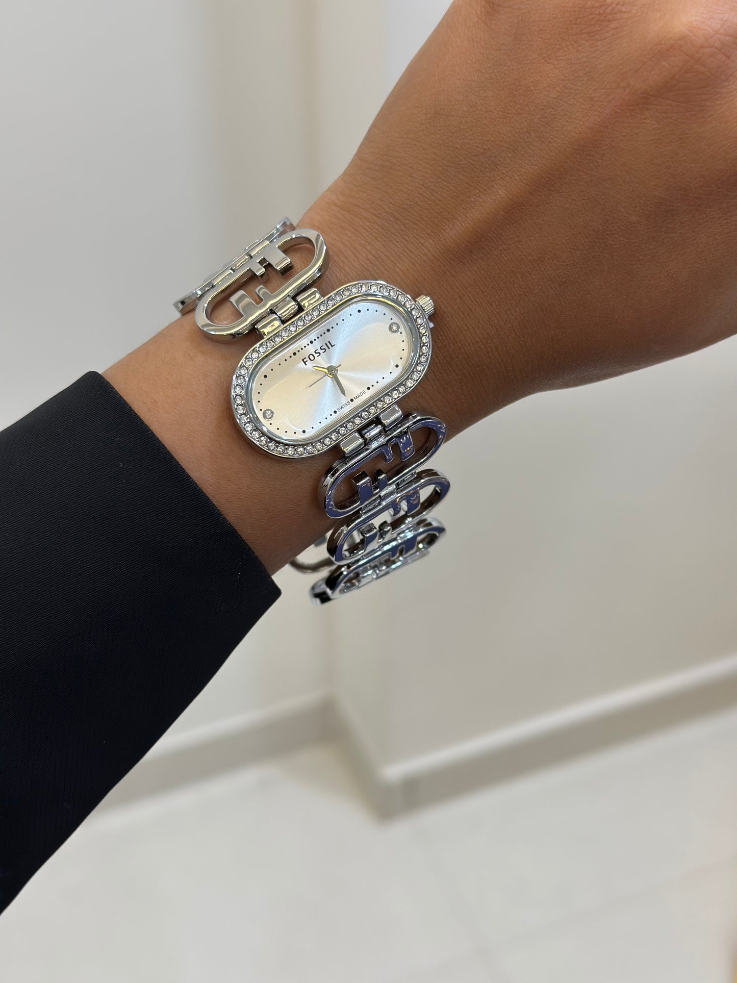 Party wear luxe watch