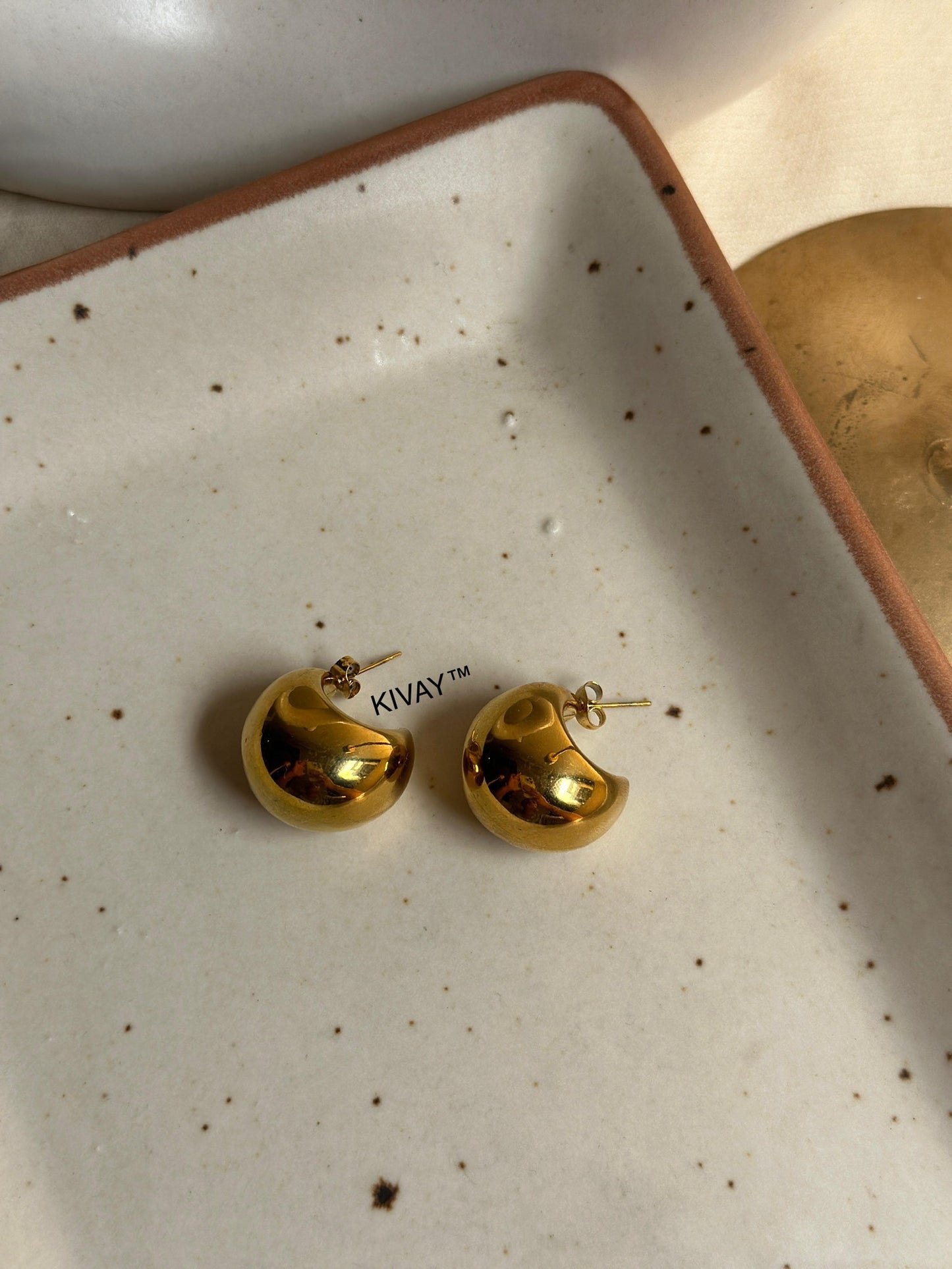 Pebble Earring