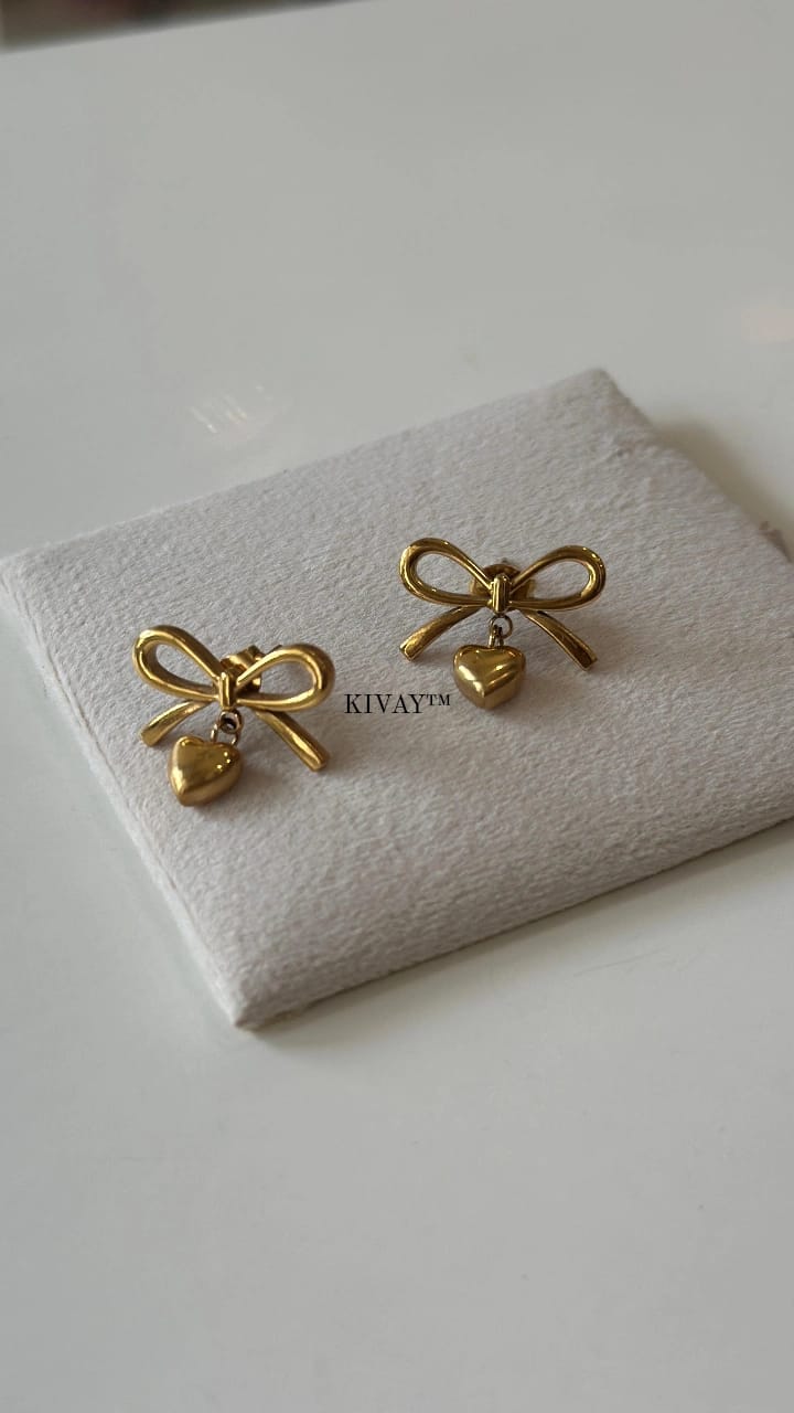 Cupid Bow Earring