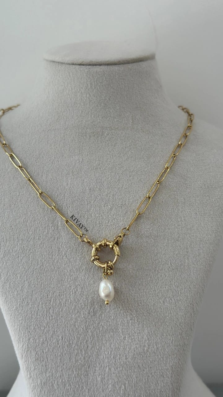 Pearl Drop Necklace
