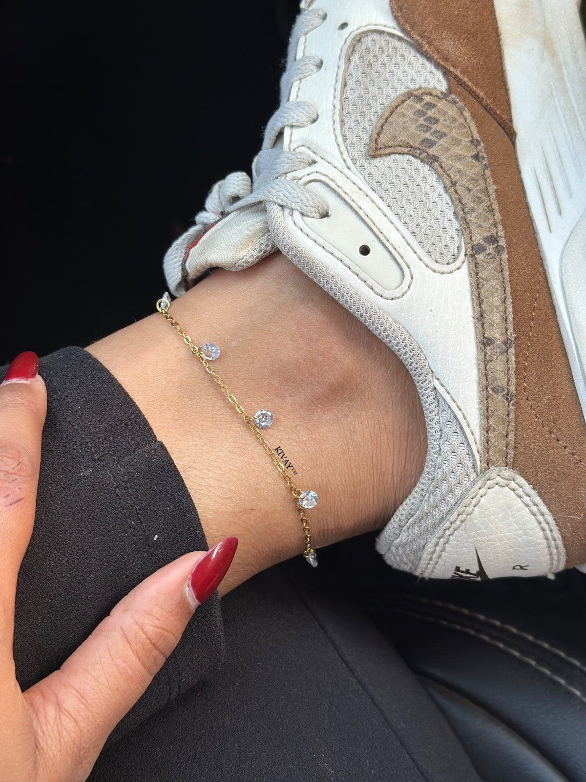 Noori White Color Anklet