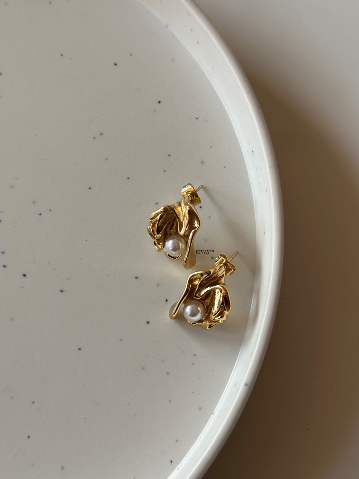 Violet Earring