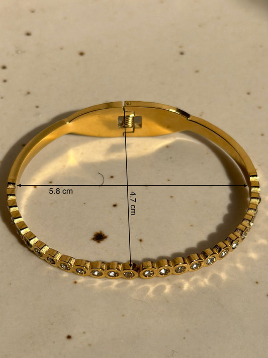 Vyra bracelet