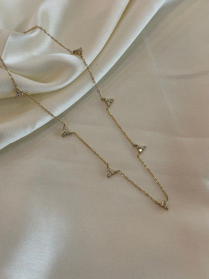 Luxe avirah necklace