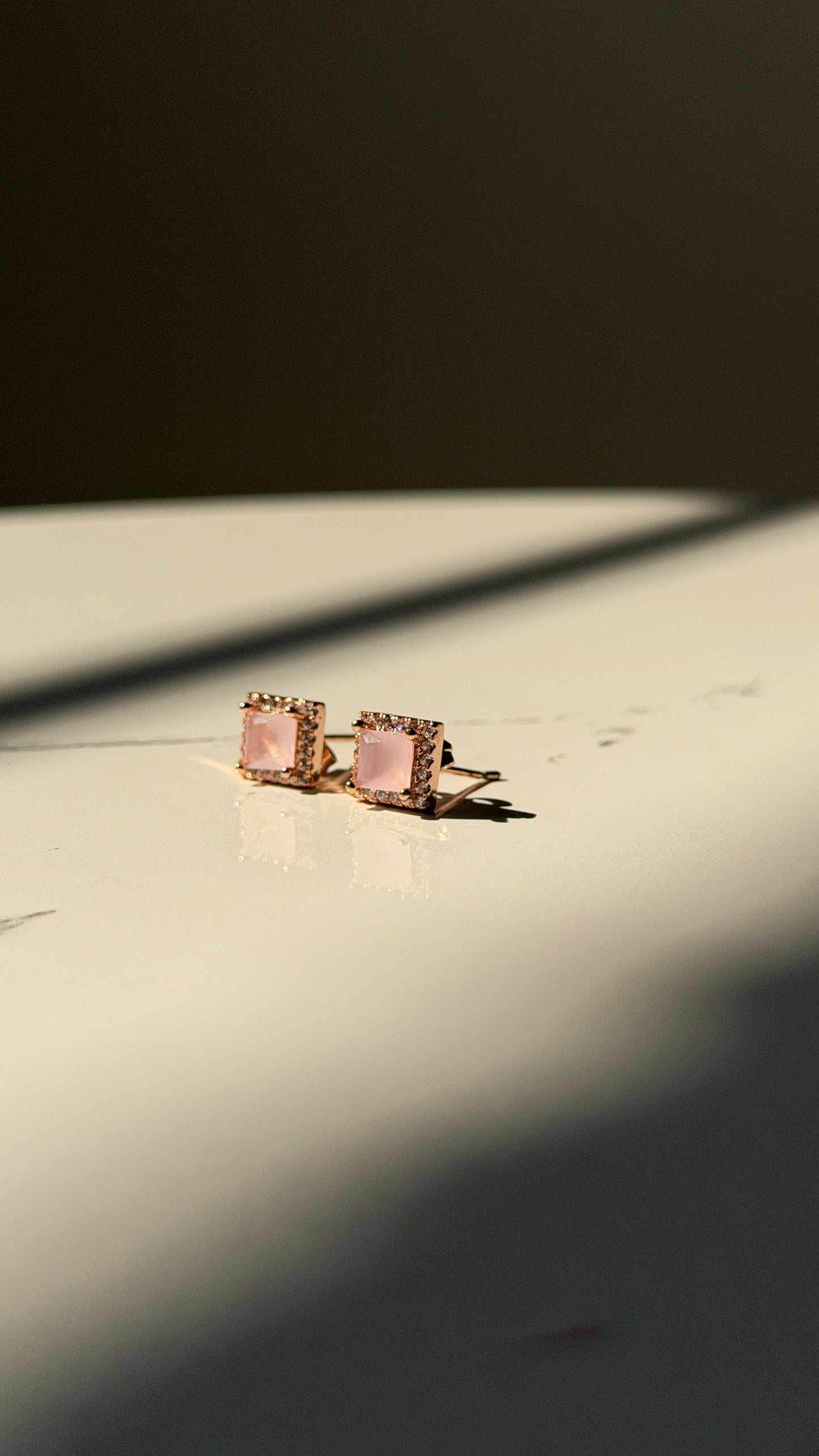 Reina stud earrings