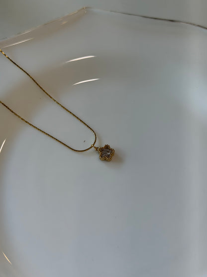 Starlight minimal necklace
