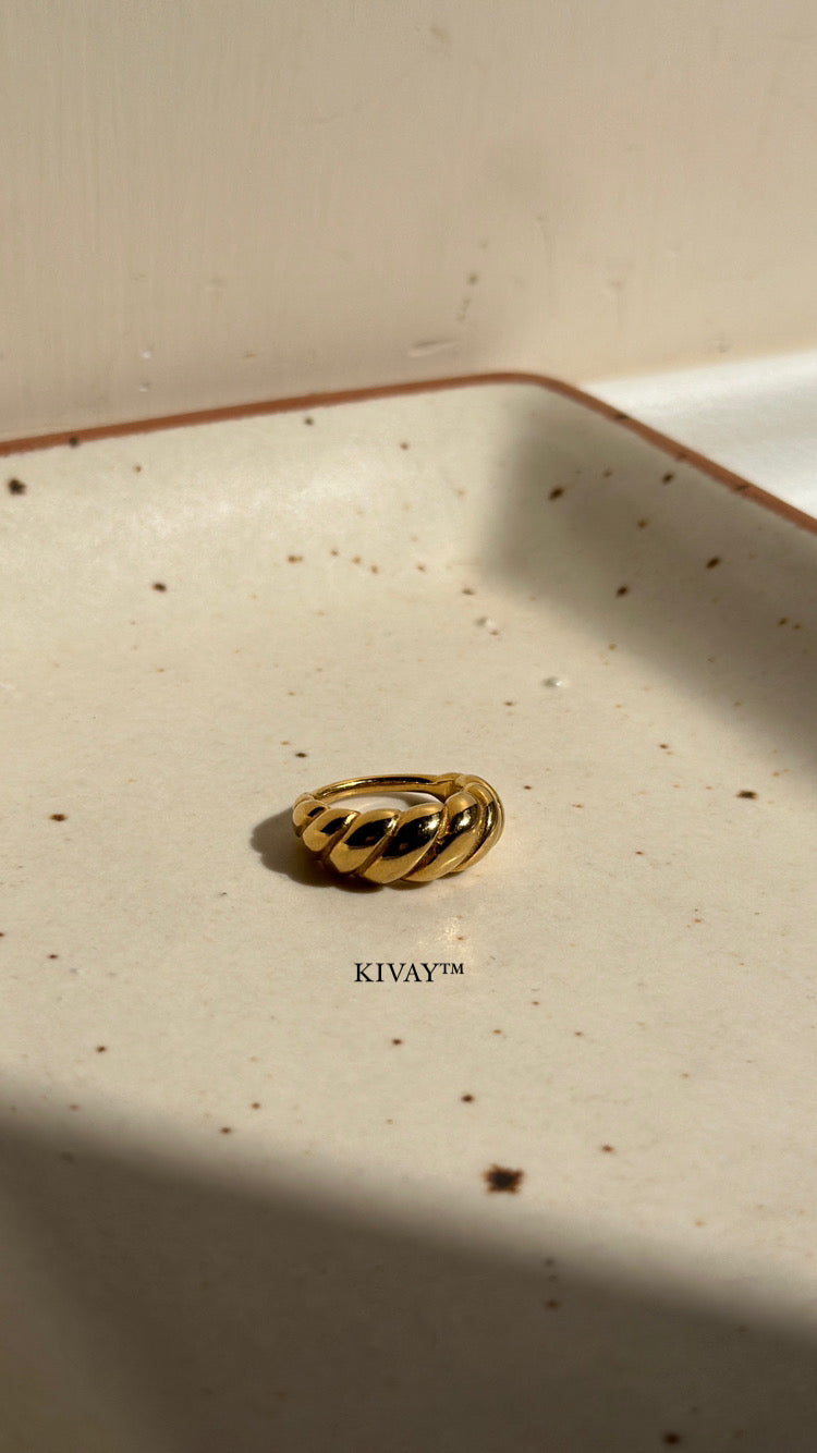 Dax Ring