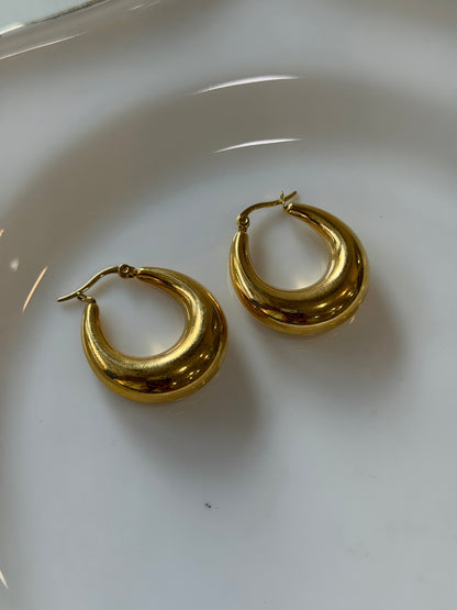 Amore bold hoop earrings