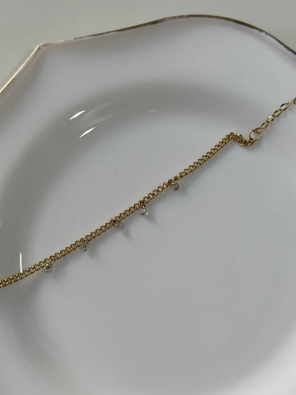 Mae alluring chain bracelet