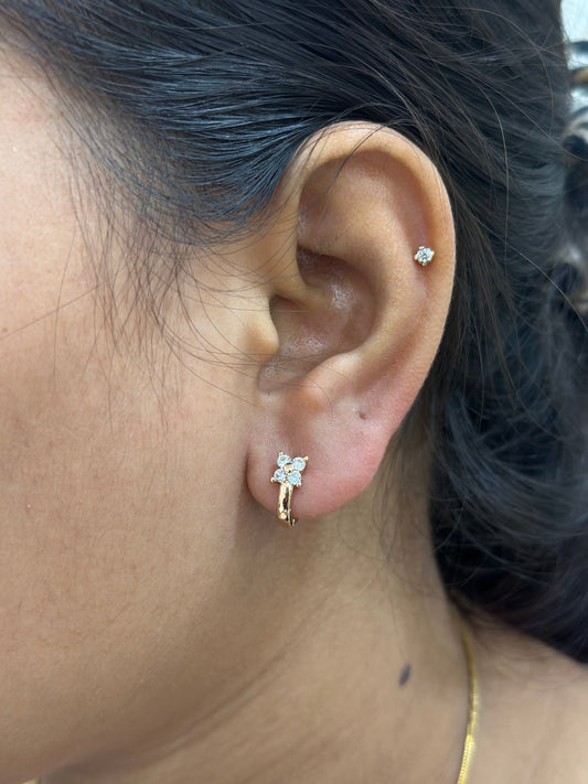 Flora dainty earrings