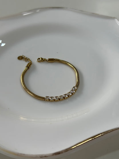 Roset luxe chain bracelet