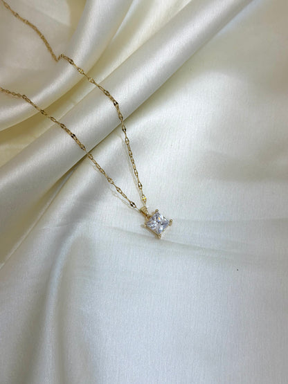 Tina necklace