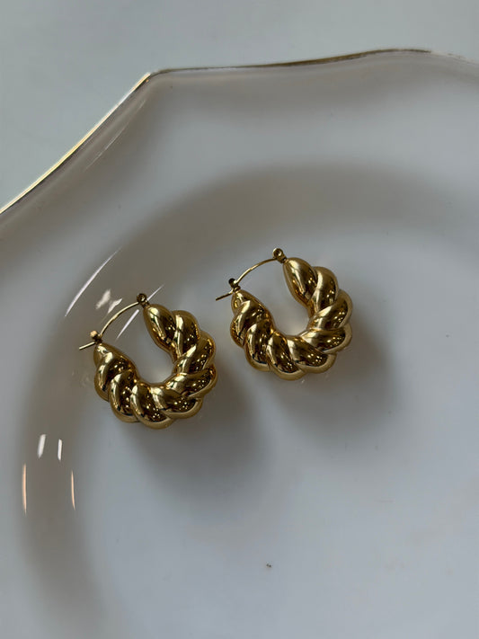 Croissant chunky hoop earrings
