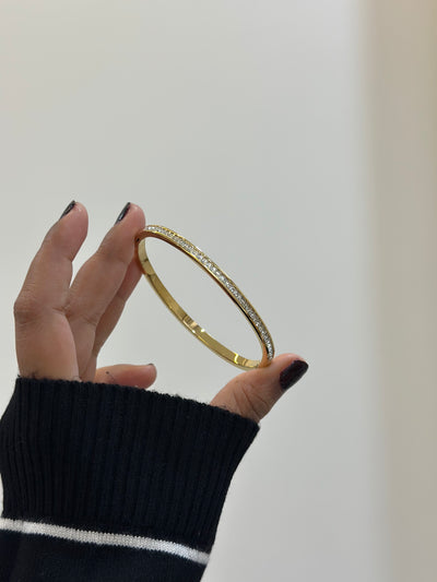 Aura statement bracelet