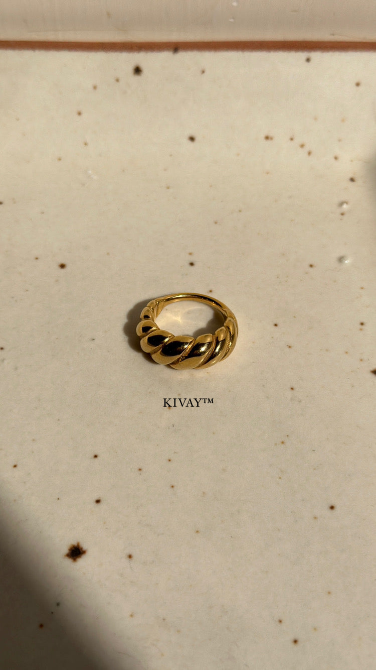 Dax Ring